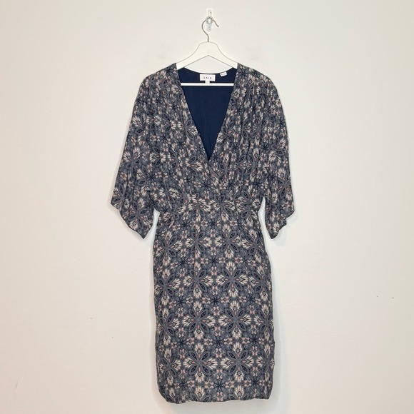 LAIA | Botanical Dress | 10 - Picture 4 of 7